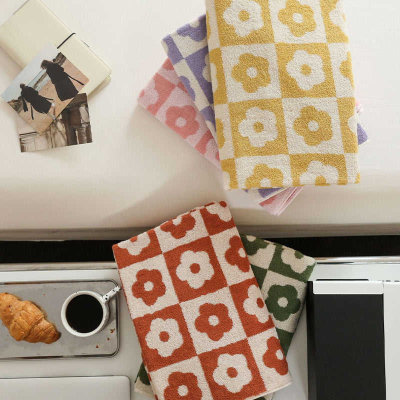 Serviette en coton respirant à motif floral