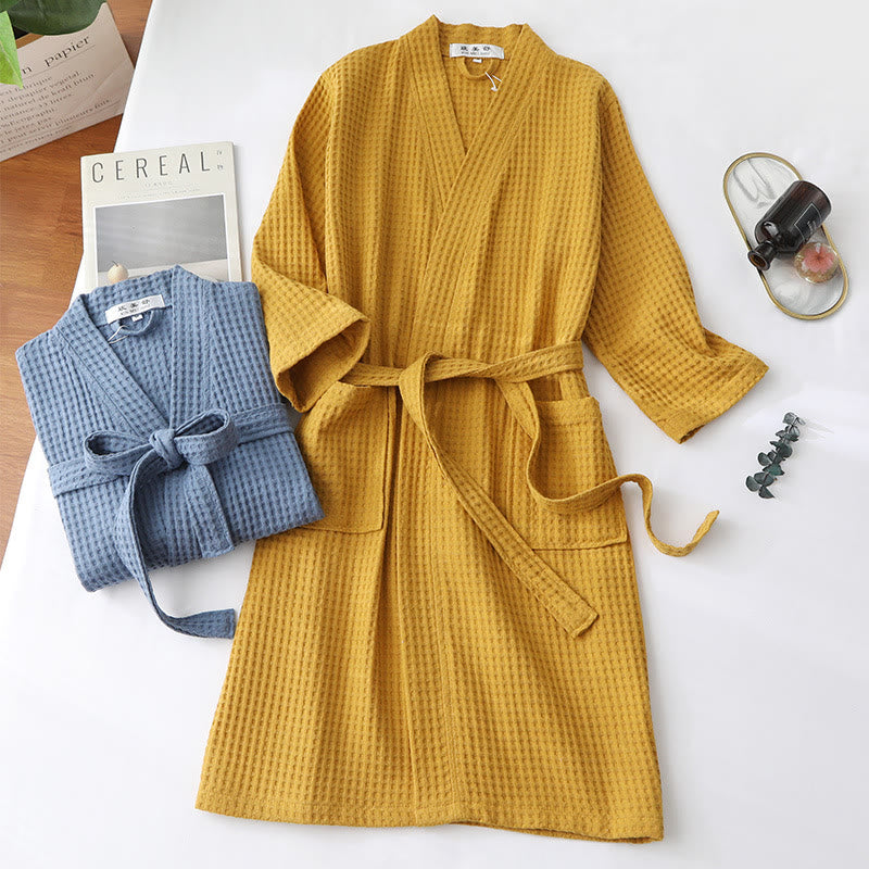 Peignoir simple et uni en coton avec col en V
