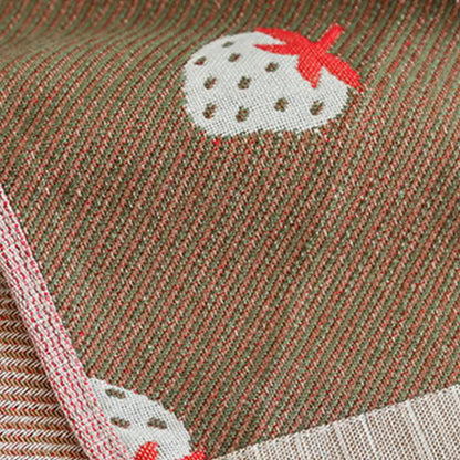 Couette en gaze de coton respirante avec des fraises en rose