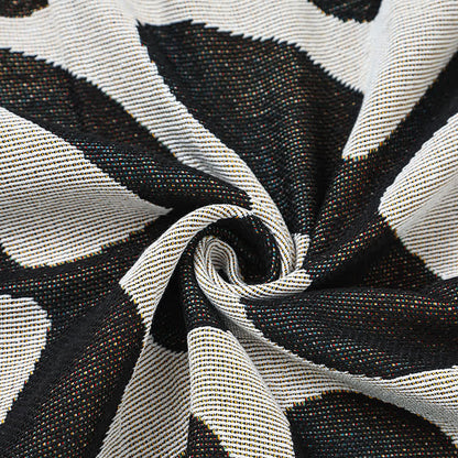 Couverture légère et douce avec pompon en forme de feuille rétro