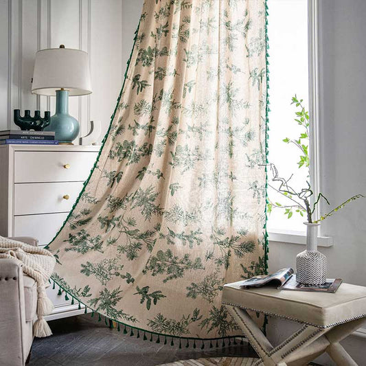 Rideau vert à pompons et motif oiseaux