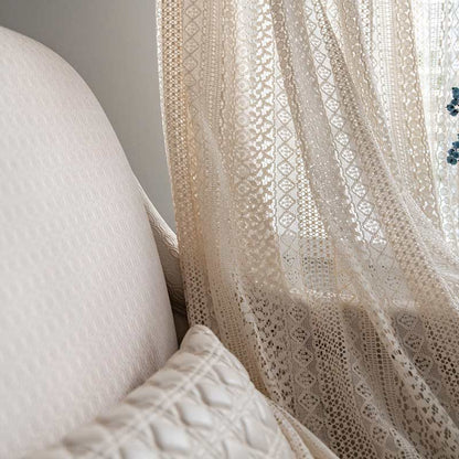 Rideau en coton beige à pompons creux