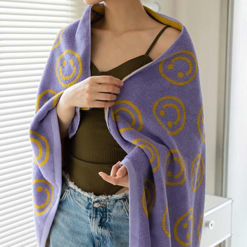 Ownkoti – Serviette en coton peigné doux avec un motif souriant