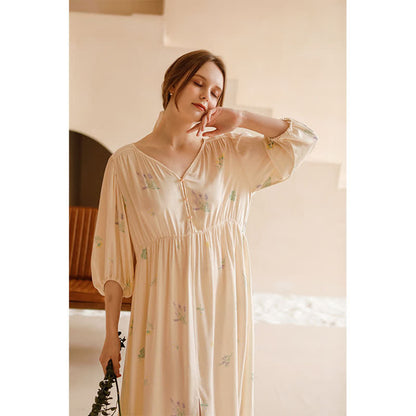 Chemise de nuit en satin douce et confortable de style campagnard