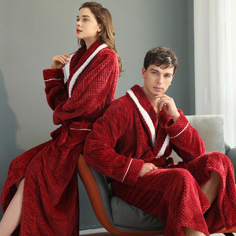 Pyjama en polaire épaisse, peignoir confortable