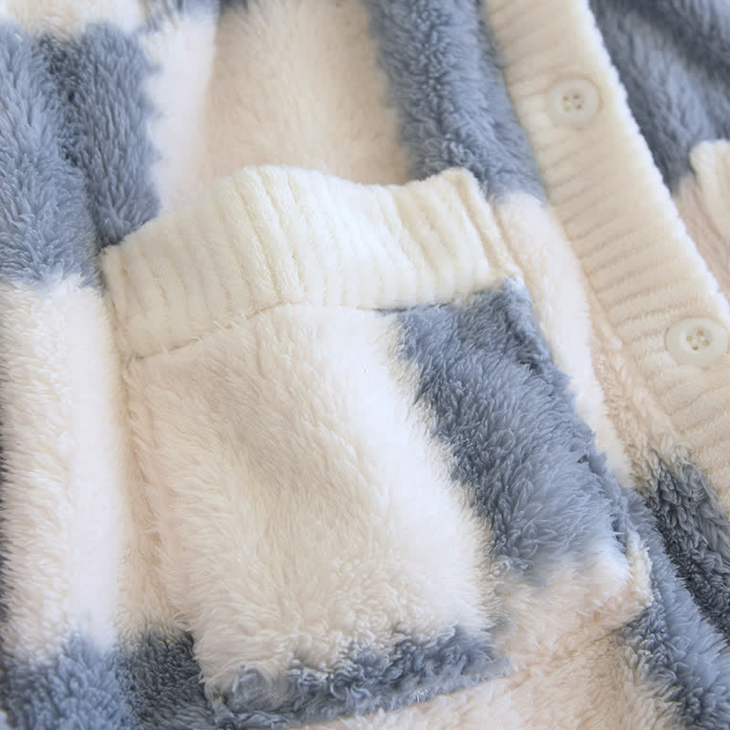 Ensemble pyjama à col en V en damier doux et moelleux
