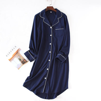 Chemise de nuit en coton uni avec patte de boutonnage