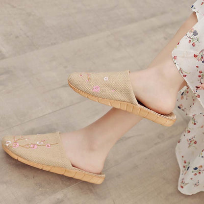 Chaussons confortables en lin brodés Plum Bossom