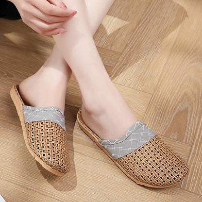 Chaussons plats modernes, creusés et antidérapants