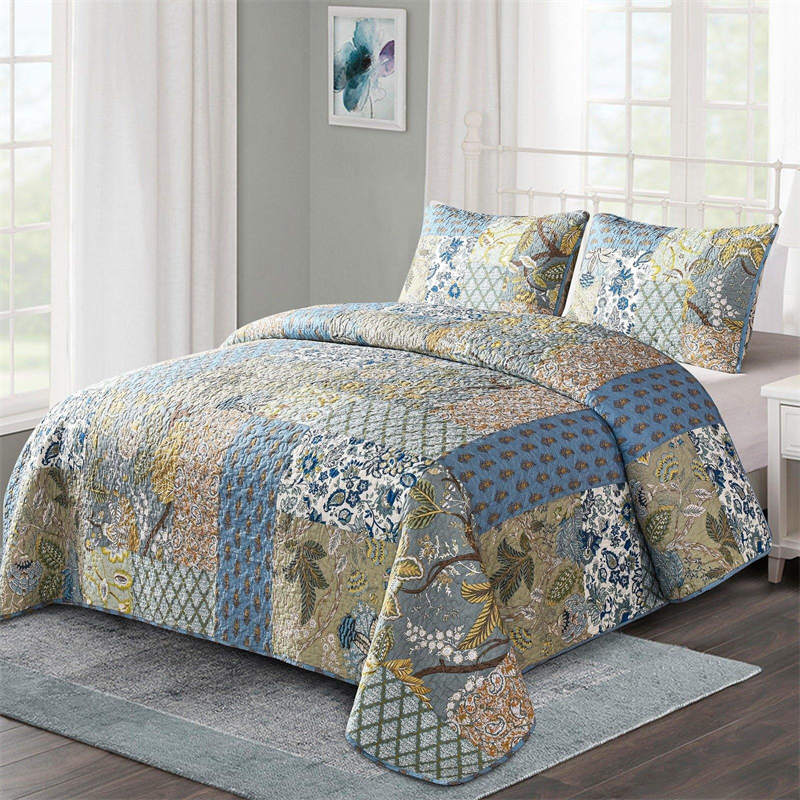 Couette de style bohème avec taies d'oreiller à fleurs
