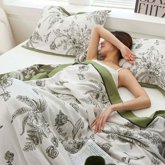 Couette réversible en coton avec fleurs et feuilles pastorales