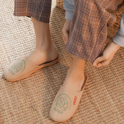 Chaussons rétro en lin brodés de lotus