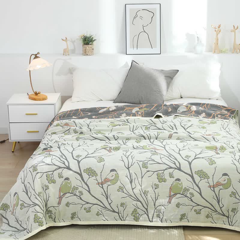 Couette réversible en coton avec motif d'aubépine et d'oiseau