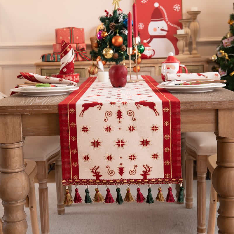 Chemin de table luxueux pour la décoration de Noël