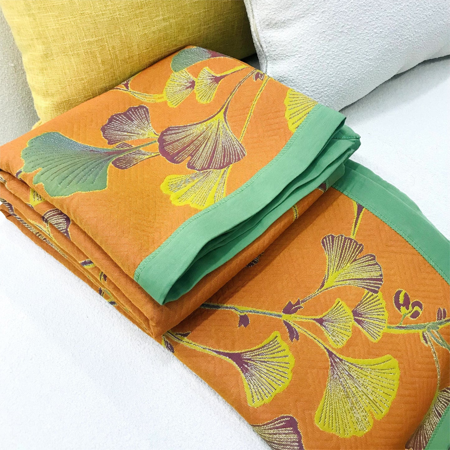 Couette réversible en coton jacquard avec feuilles de ginkgo