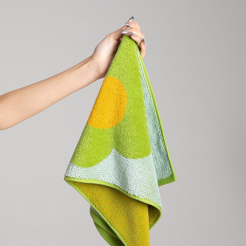 Serviette en coton respirant avec motif floral et design en blocs de couleurs
