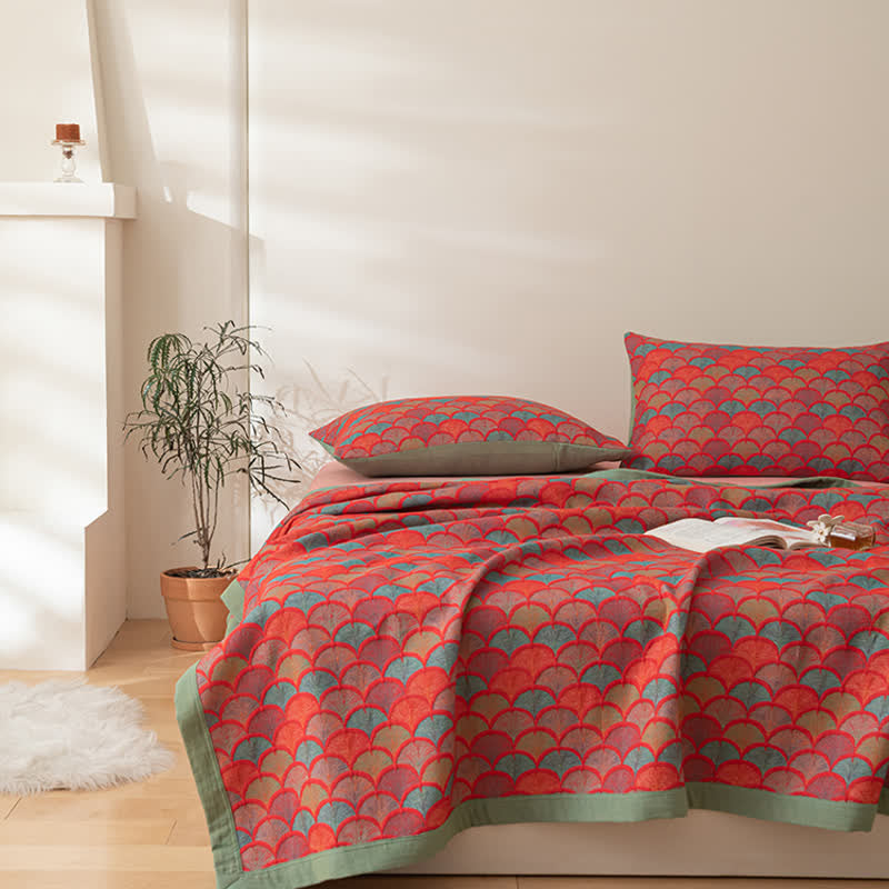Couette réversible en coton avec des écailles de poisson brillantes