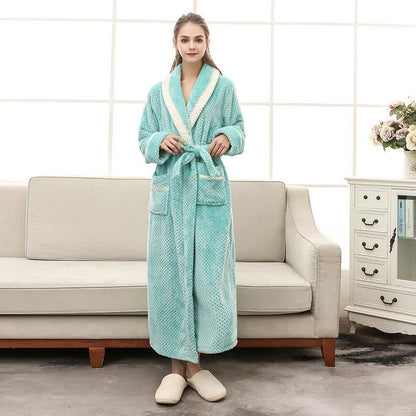 Pyjama en polaire épaisse, peignoir confortable