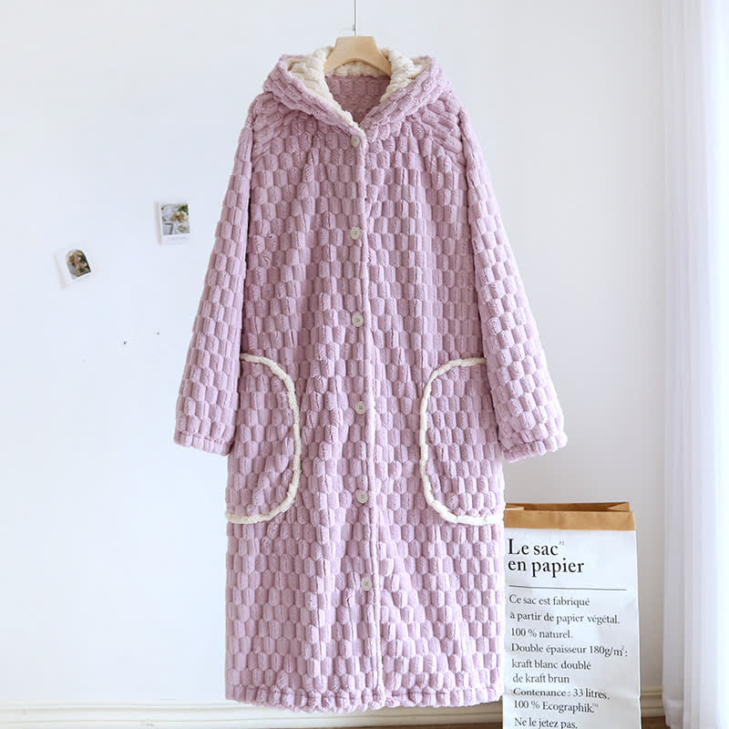 Peignoir en flanelle chaude de couleur unie avec capuche