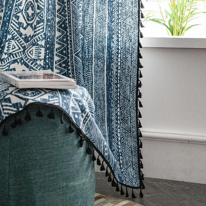 Rideau filtrant la lumière bleue avec motif géométrique
