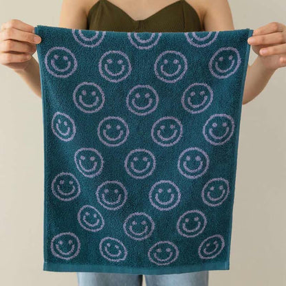 Ownkoti – Serviette en coton peigné doux avec un motif souriant